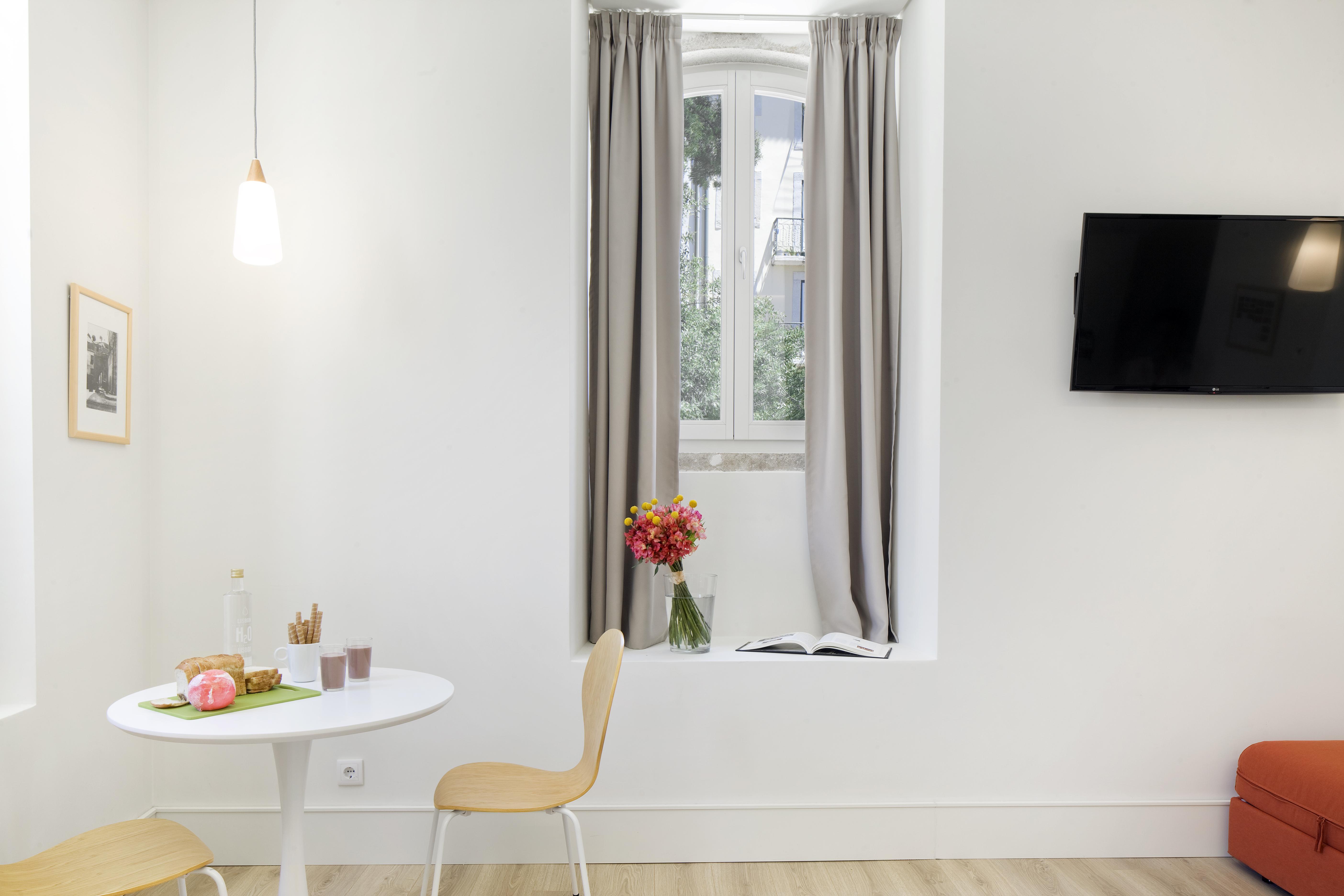 Ascensor Da Bica - Lisbon Serviced Apartments Eksteriør bilde