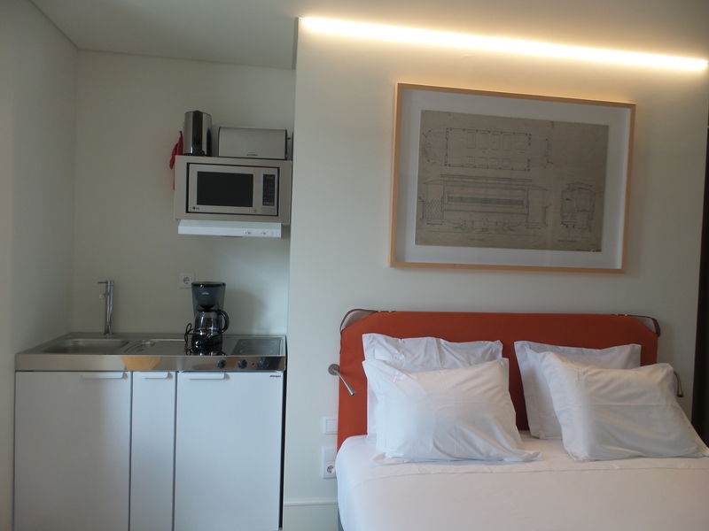 Ascensor Da Bica - Lisbon Serviced Apartments Eksteriør bilde